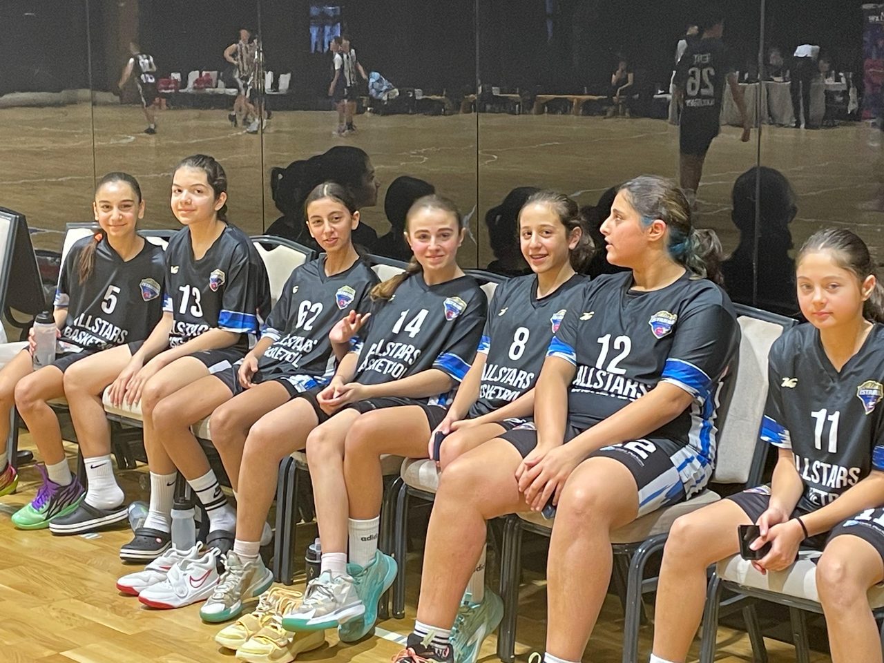 Kamp anısı 54